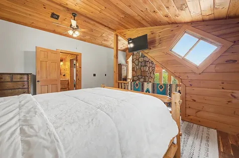 5 Sand Hill Road Croydon NH 03773