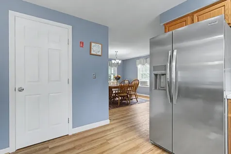 18 Leathers Lane Dover NH 03820