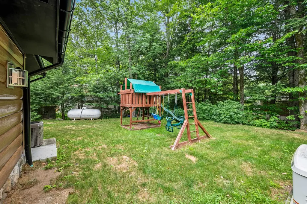 12 Scenic Vista Lane Bartlett NH 03845