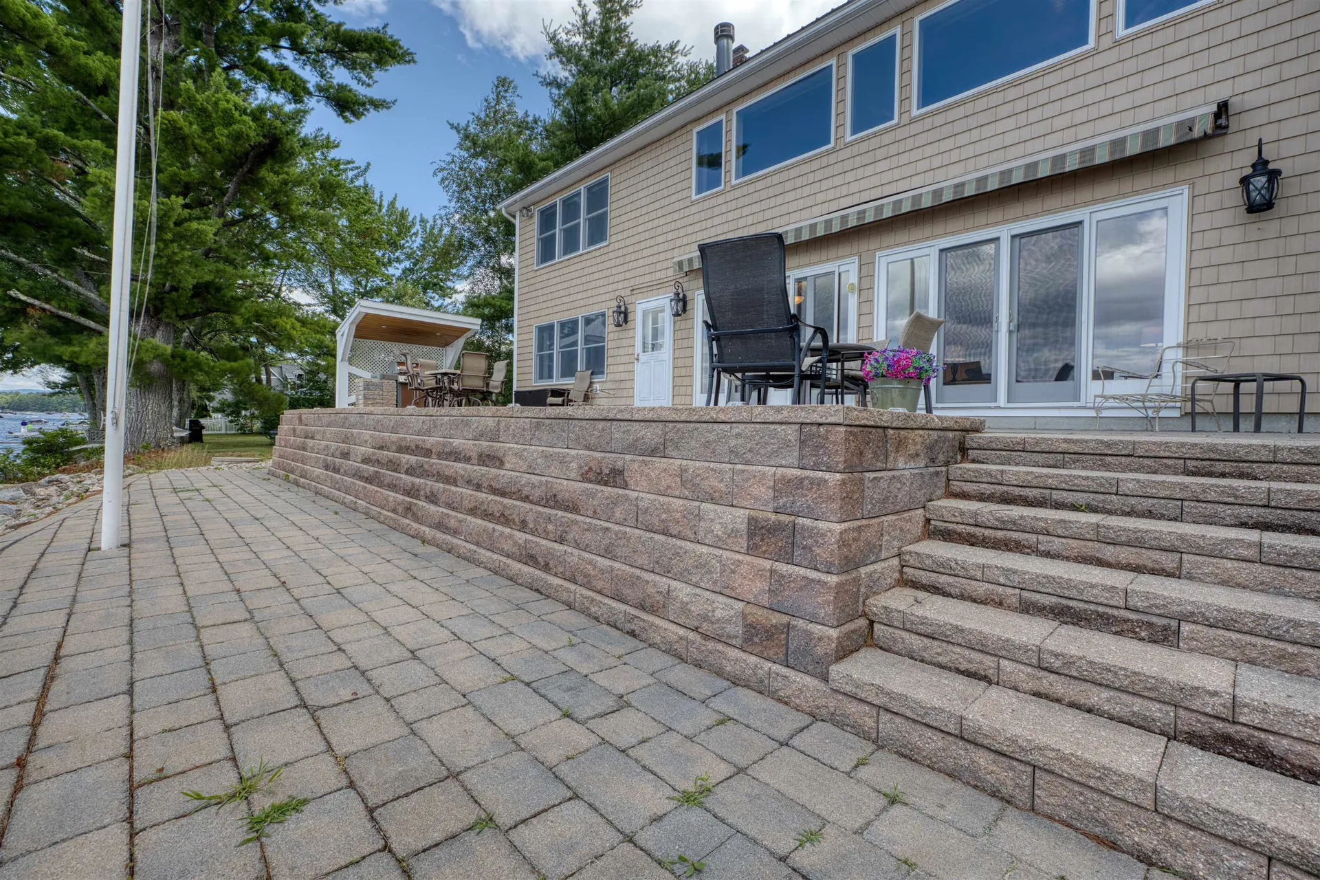 52 Long Sands Road Ossipee NH 03814