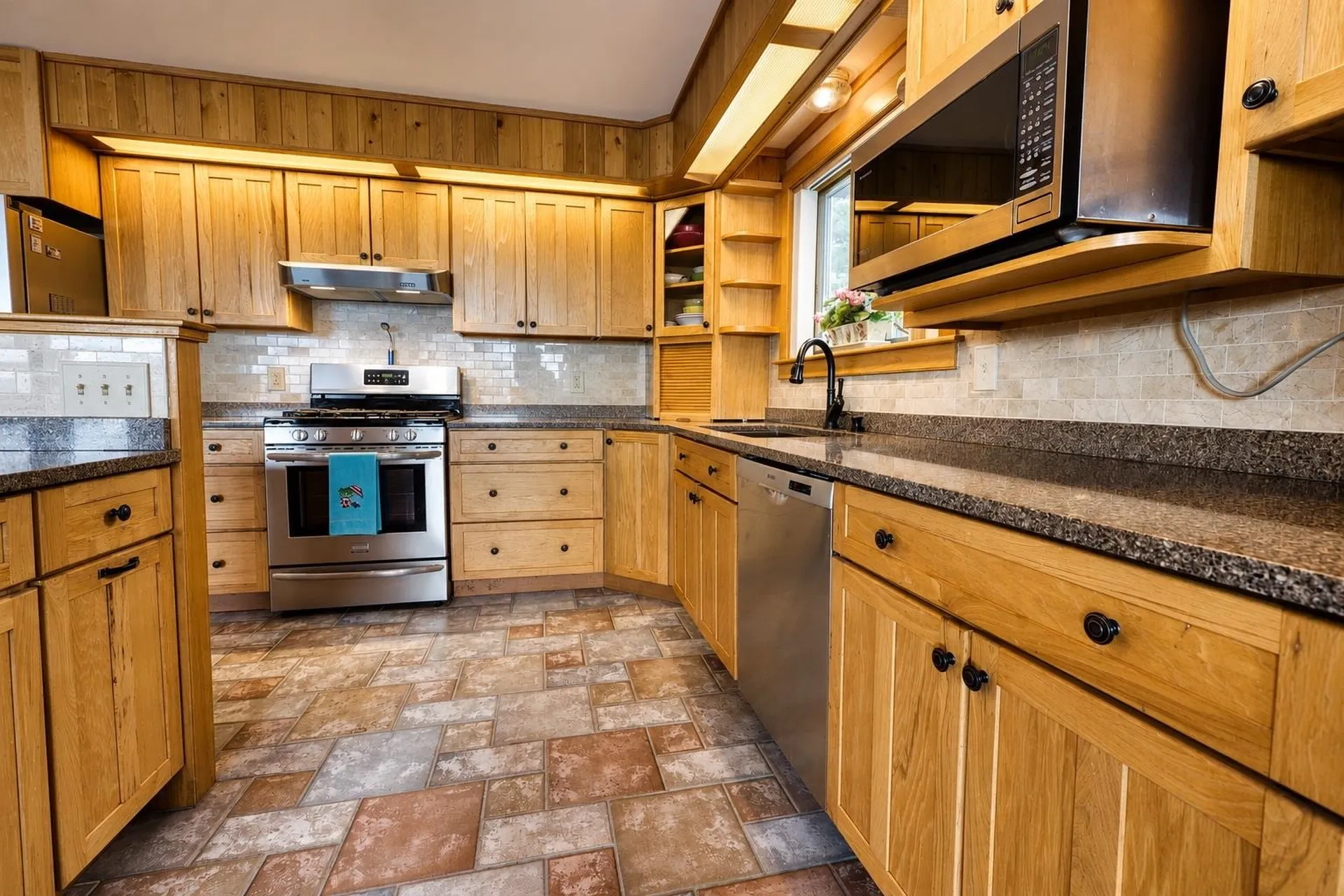 52 Long Sands Road Ossipee NH 03814