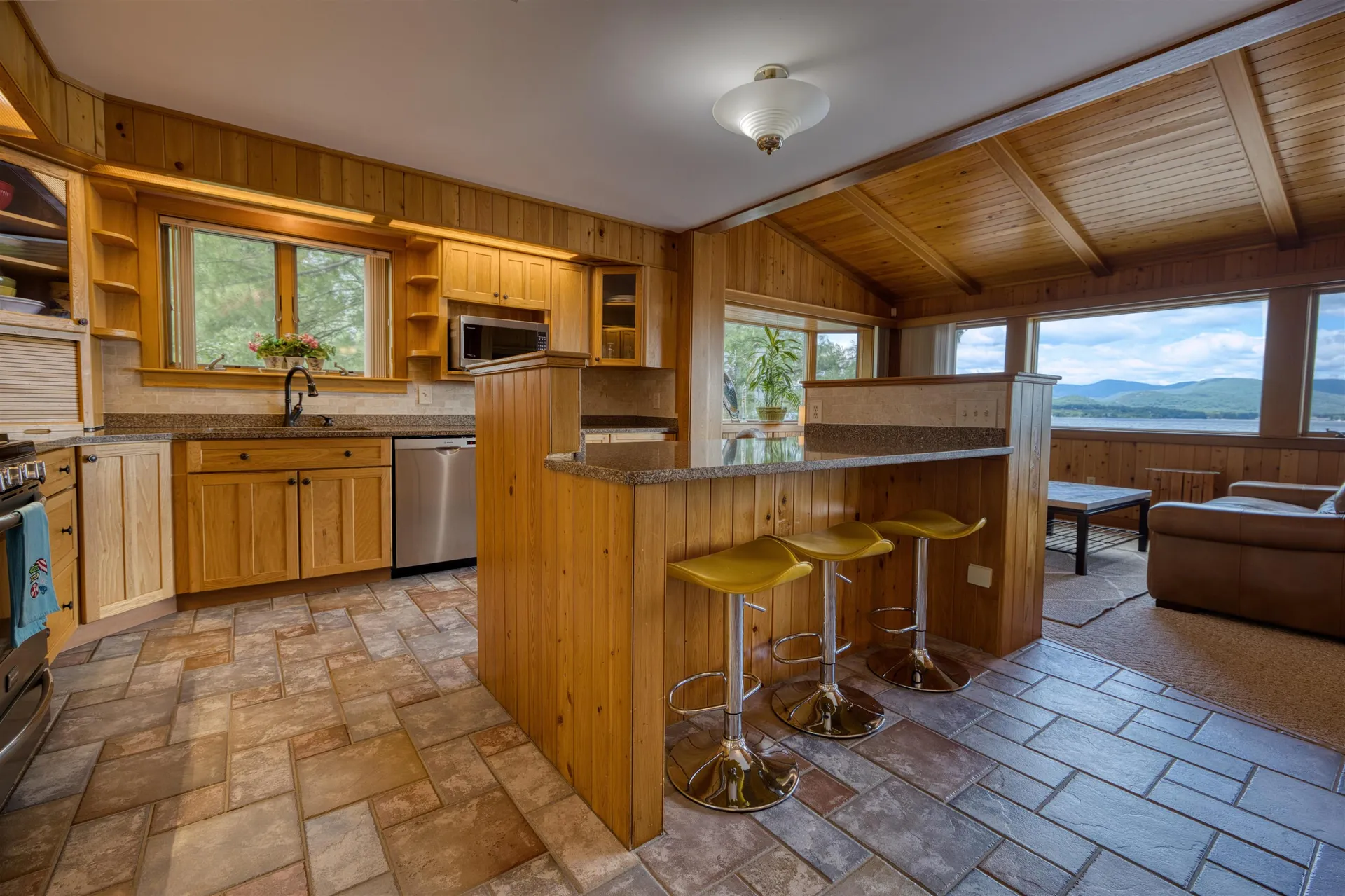 52 Long Sands Road Ossipee NH 03814