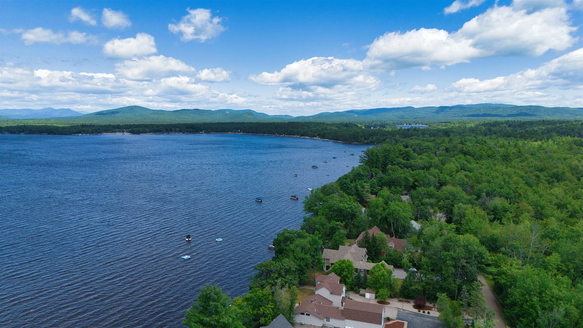 52 Long Sands Road Ossipee NH 03814
