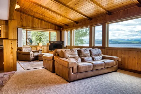 52 Long Sands Road Ossipee NH 03814