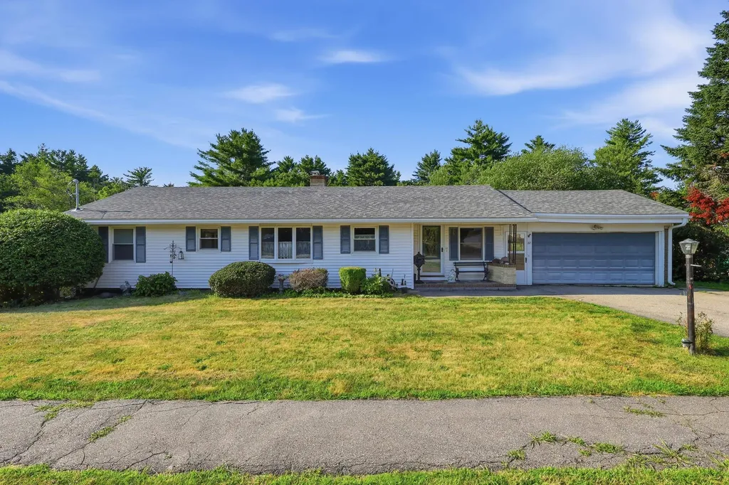22 Whitehall Road Rochester NH 03867