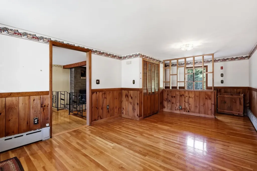 22 Whitehall Road Rochester NH 03867