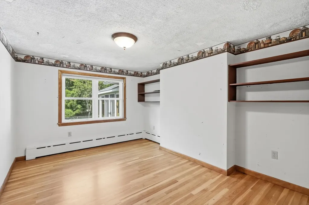 22 Whitehall Road Rochester NH 03867