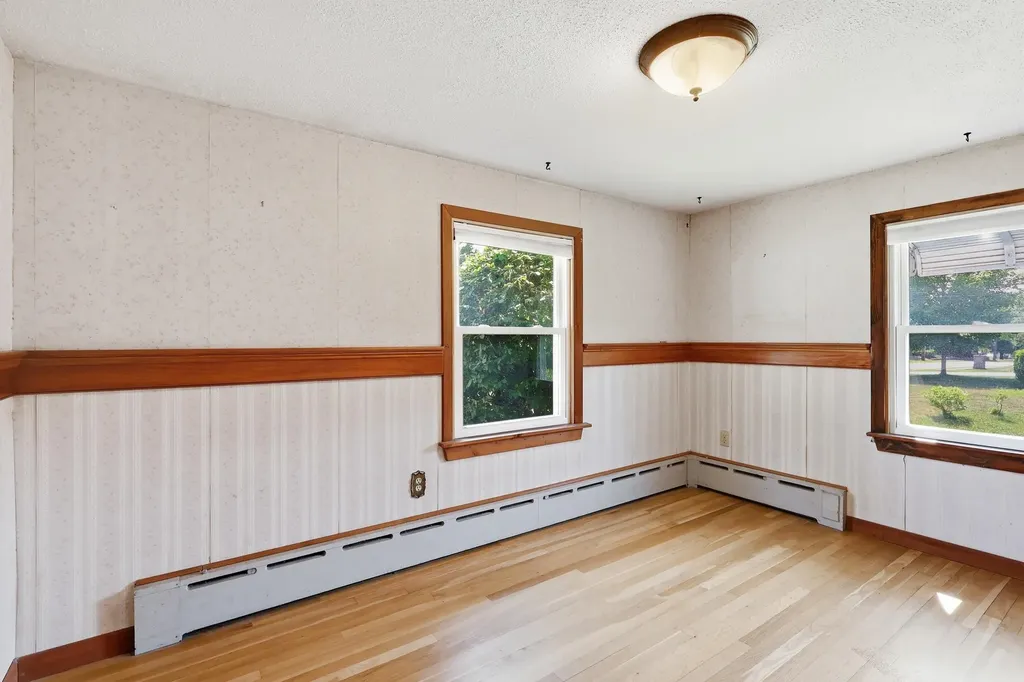 22 Whitehall Road Rochester NH 03867