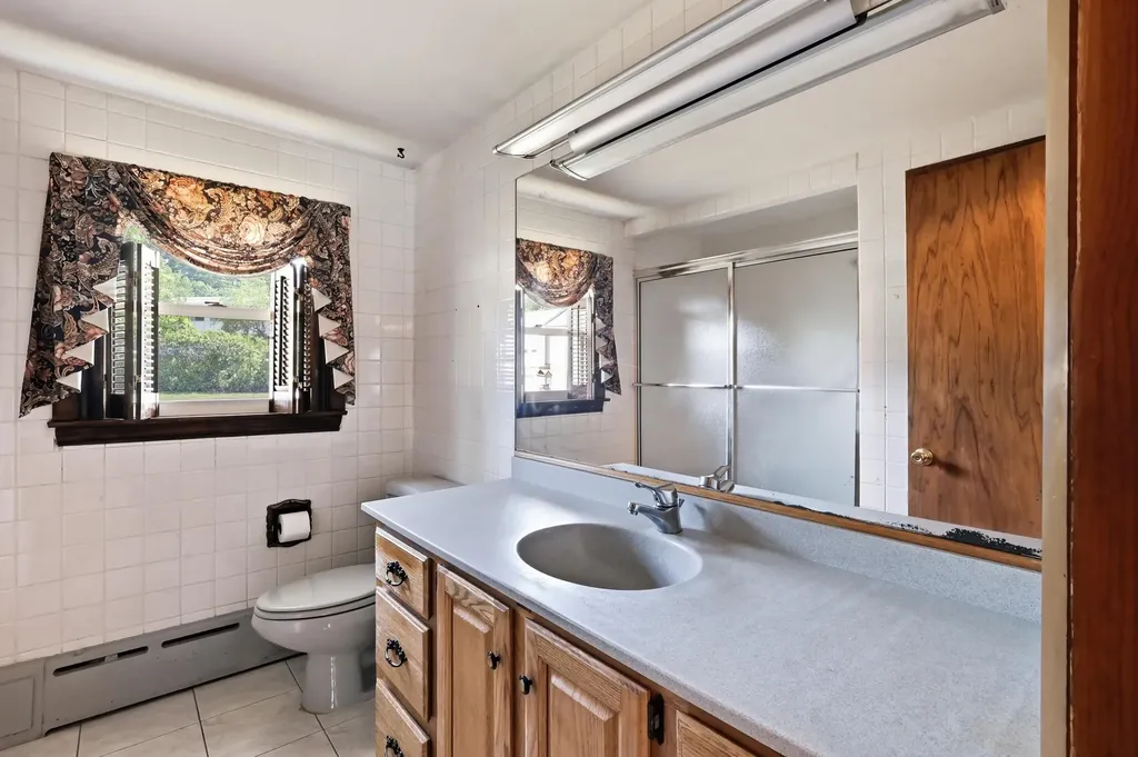22 Whitehall Road Rochester NH 03867