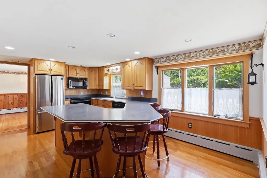 22 Whitehall Road Rochester NH 03867