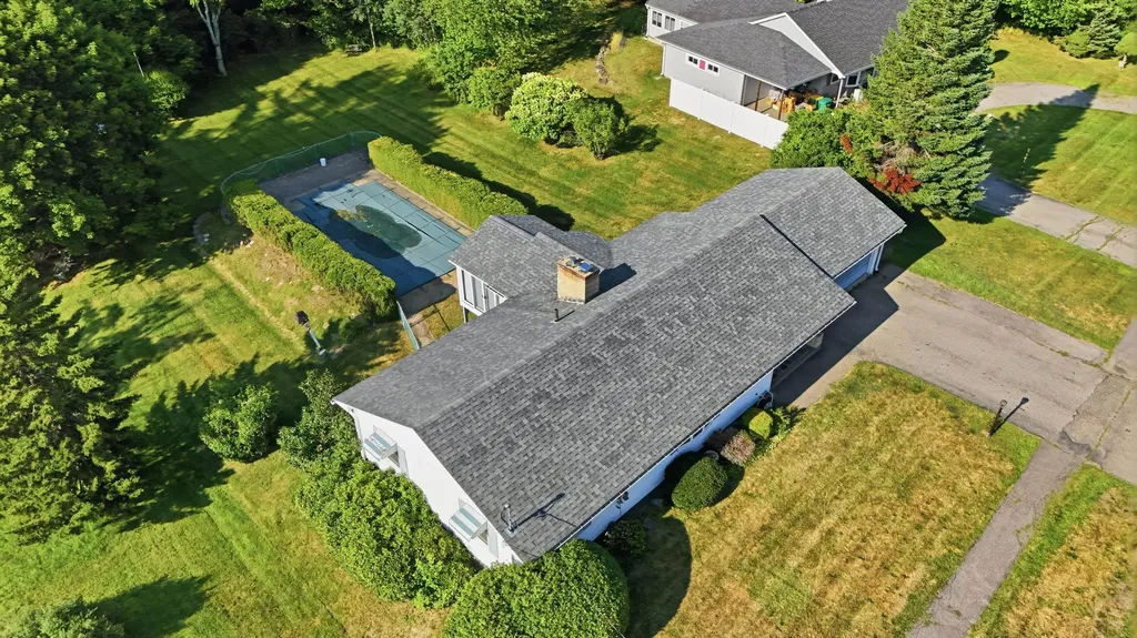 22 Whitehall Road Rochester NH 03867