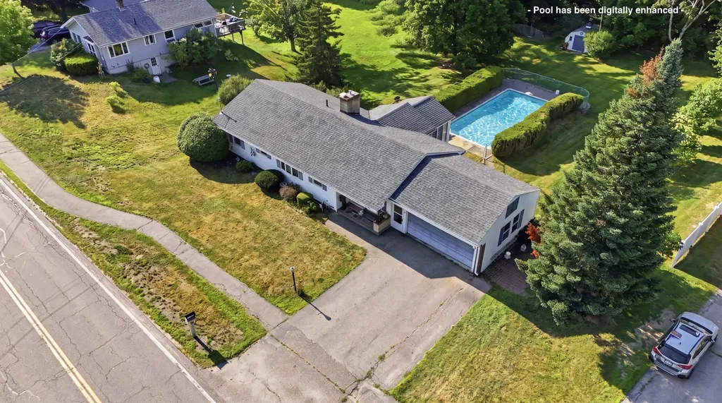 22 Whitehall Road Rochester NH 03867