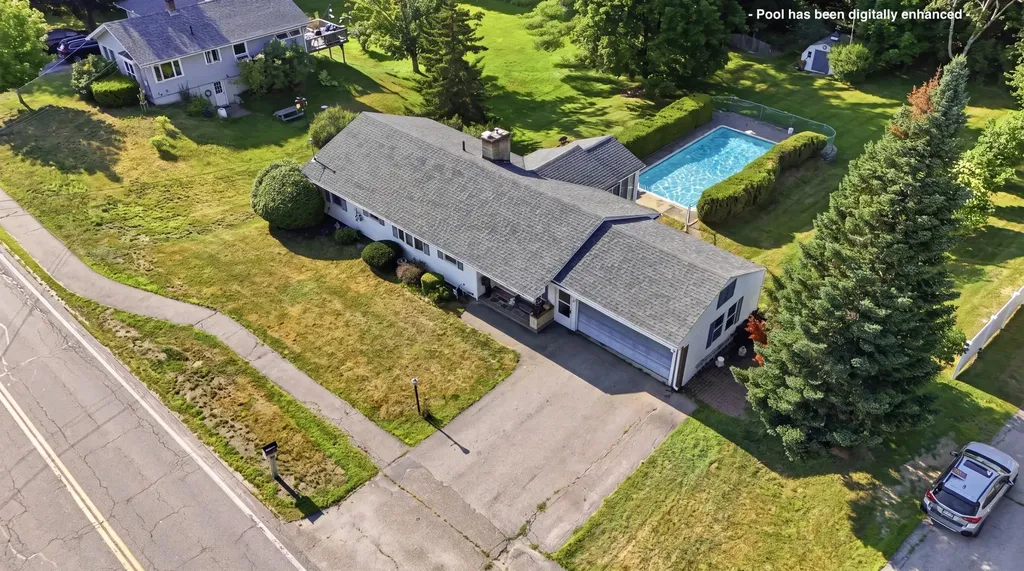 22 Whitehall Road Rochester NH 03867
