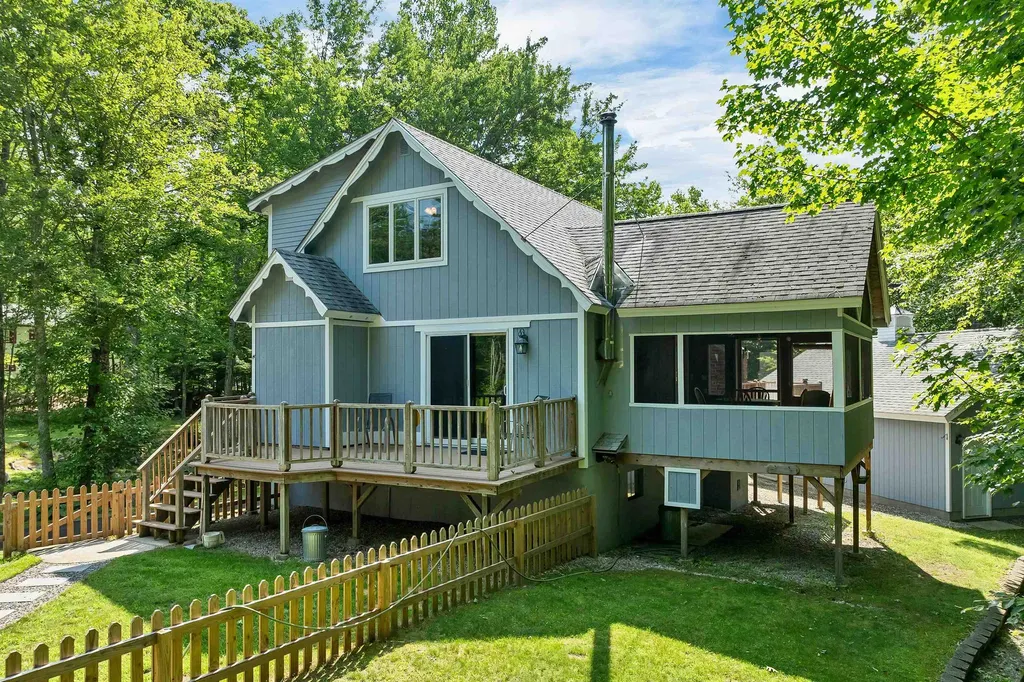 48 Paradise Drive Moultonborough NH 03254