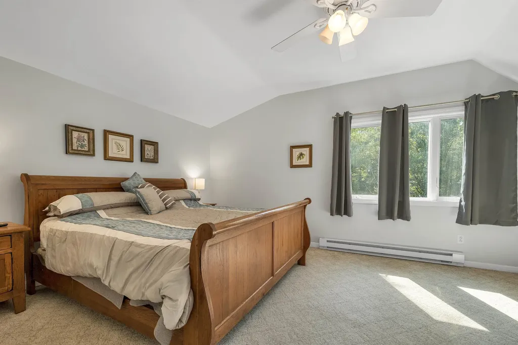 48 Paradise Drive Moultonborough NH 03254