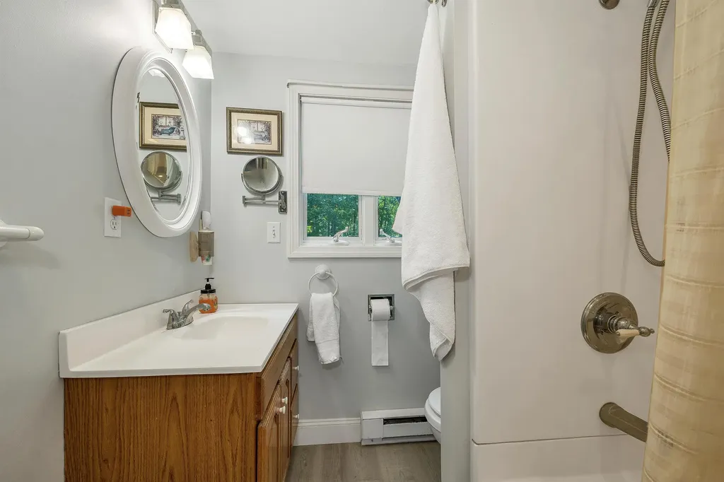 48 Paradise Drive Moultonborough NH 03254