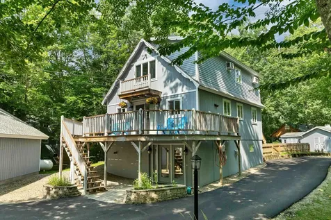 48 Paradise Drive Moultonborough NH 03254