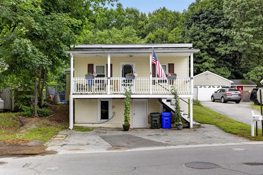 91 Dunbar Street Manchester NH 03103