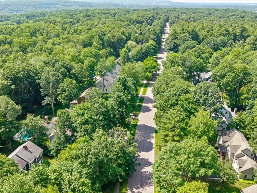 20 Hagan Drive Essex VT 05452