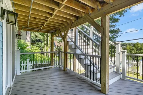 2 Fox Street Windham NH 03087