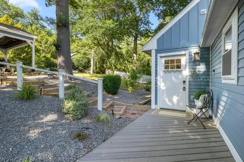 2 Fox Street Windham NH 03087