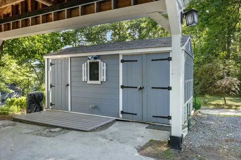 2 Fox Street Windham NH 03087