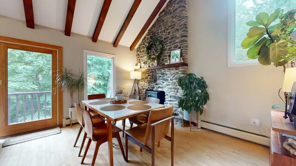 12 Hawk Ridge Underhill VT 05489