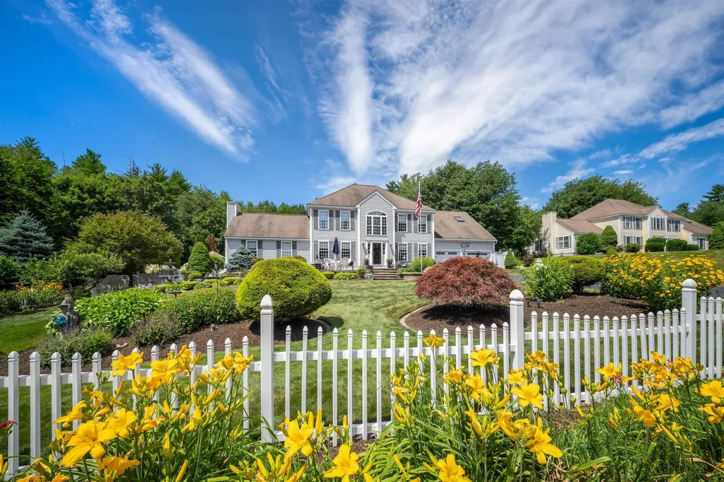 48 Cottonwood Drive Dover NH 03820