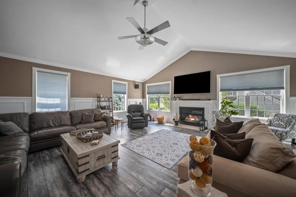 48 Cottonwood Drive Dover NH 03820