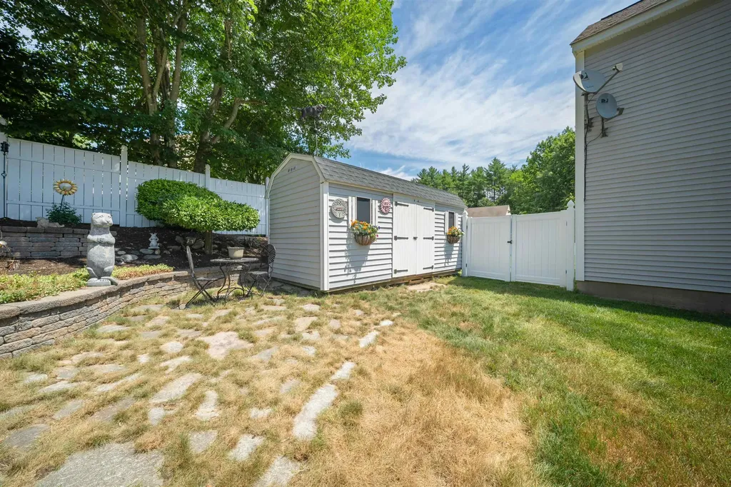 48 Cottonwood Drive Dover NH 03820