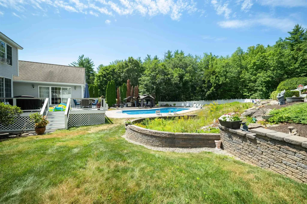 48 Cottonwood Drive Dover NH 03820