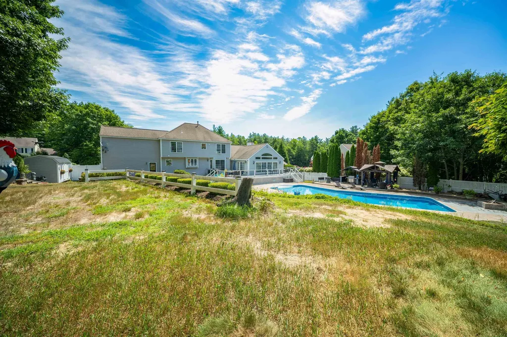 48 Cottonwood Drive Dover NH 03820