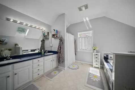 48 Cottonwood Drive Dover NH 03820