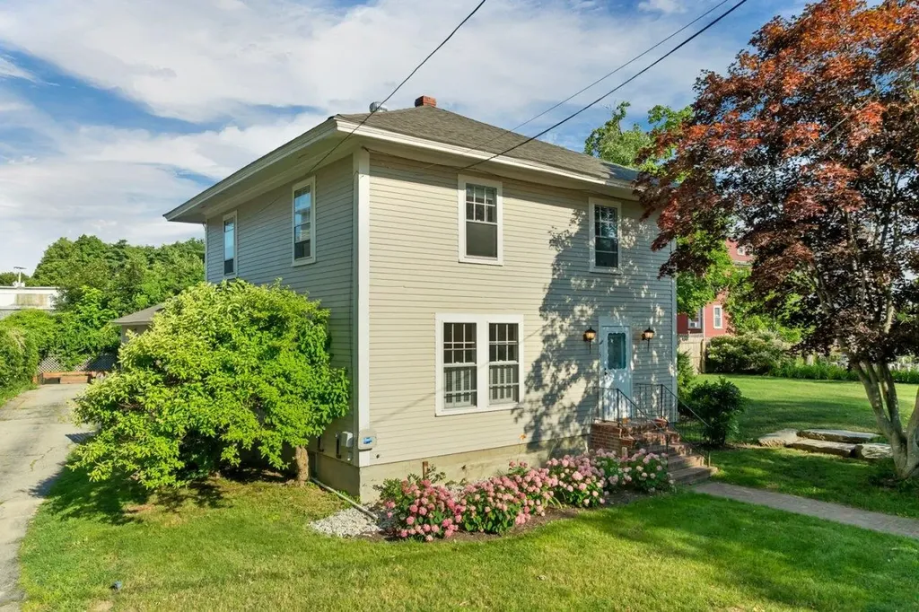 5 Brummitt Court Wolfeboro NH 03894