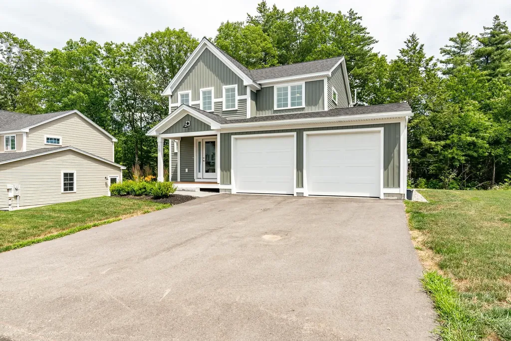 10 Banner Drive Dover NH 03820