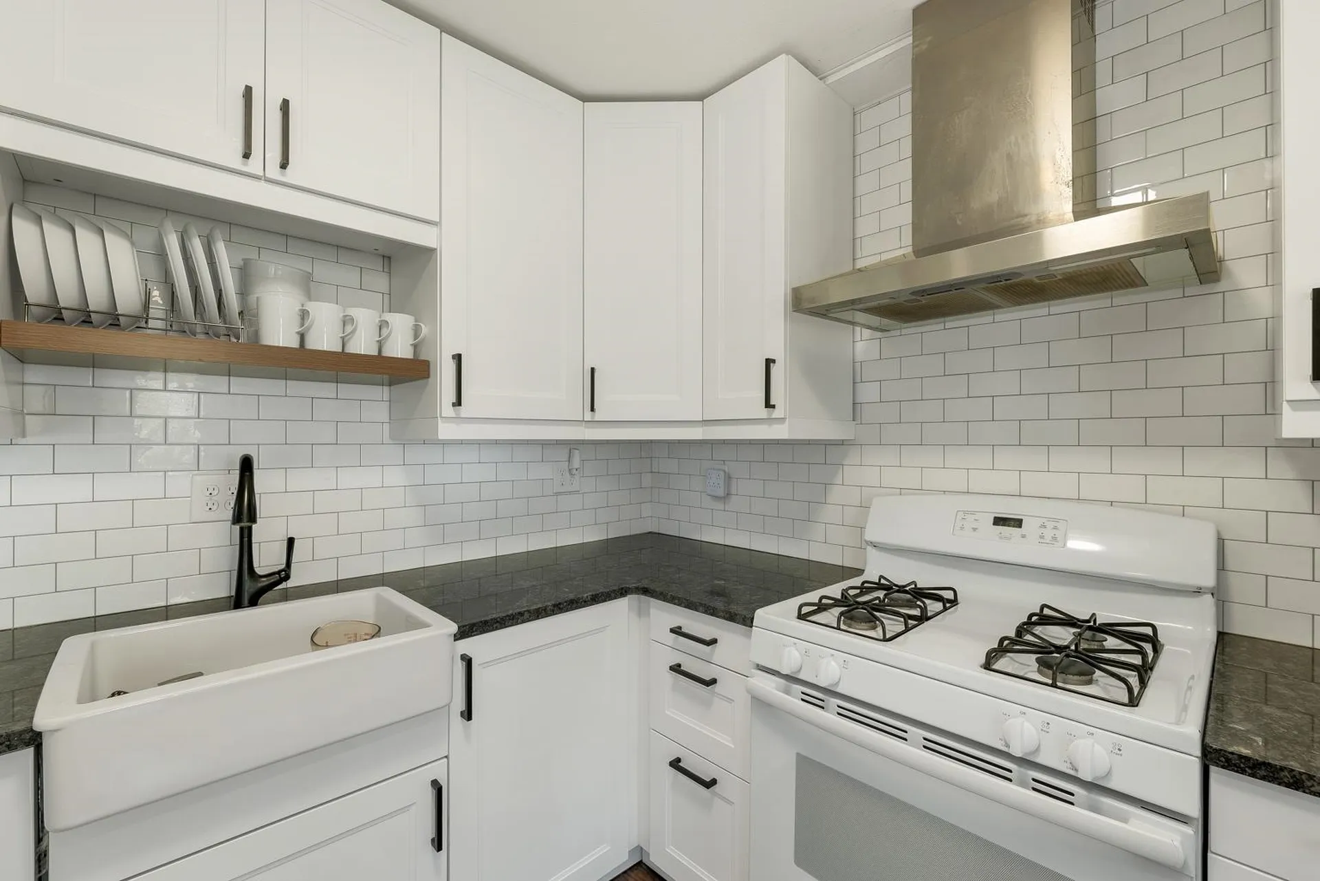 28 Tideview Drive Dover NH 03820