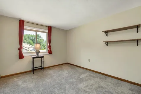 28 Tideview Drive Dover NH 03820