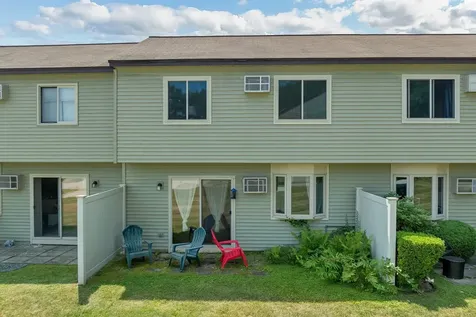 28 Tideview Drive Dover NH 03820