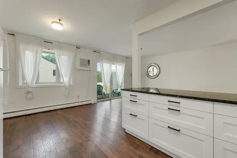 28 Tideview Drive Dover NH 03820