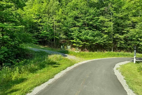 46 Marjories Walk Gilford NH 03249