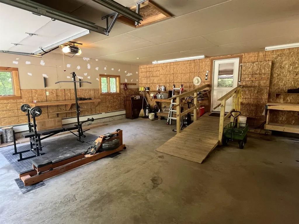 38 Thompson Road Newbury VT 05051