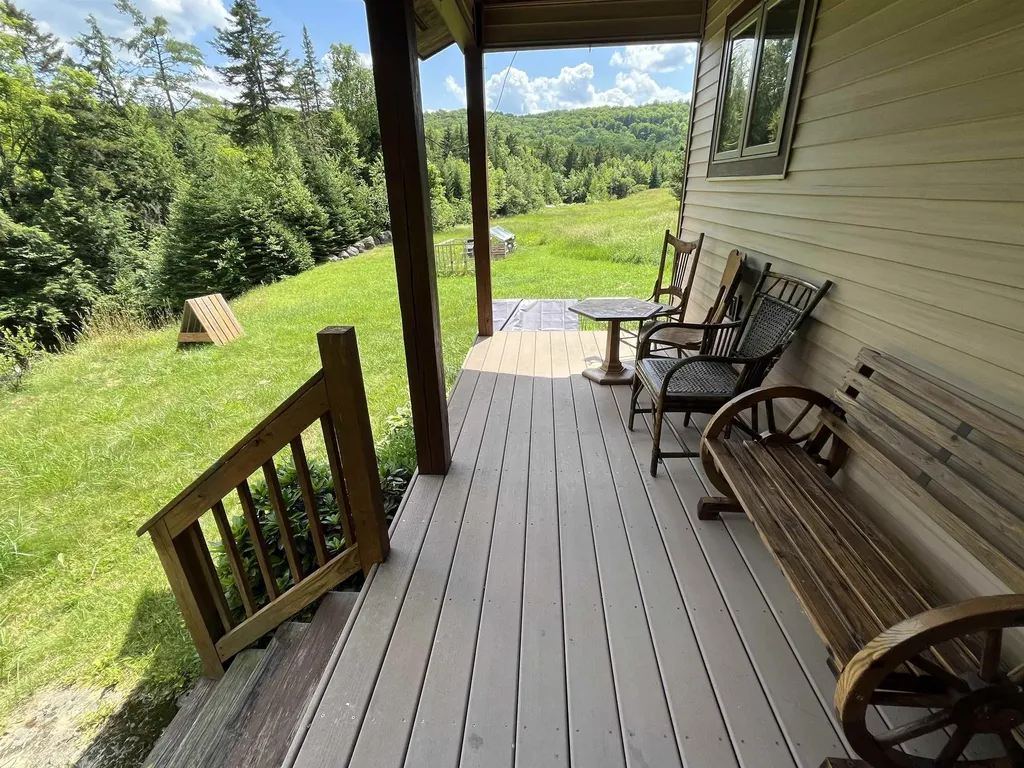 38 Thompson Road Newbury VT 05051
