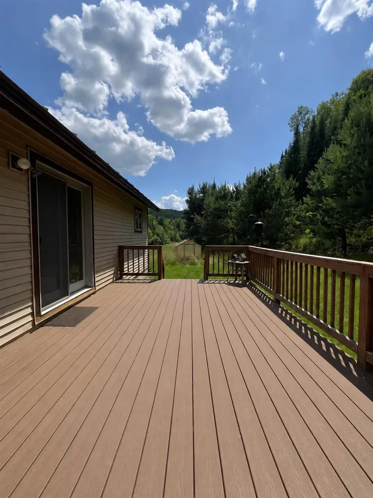 38 Thompson Road Newbury VT 05051