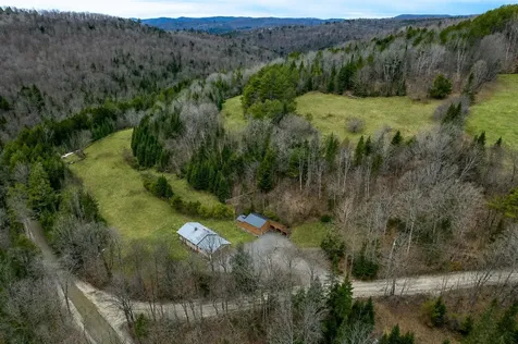 38 Thompson Road Newbury VT 05051
