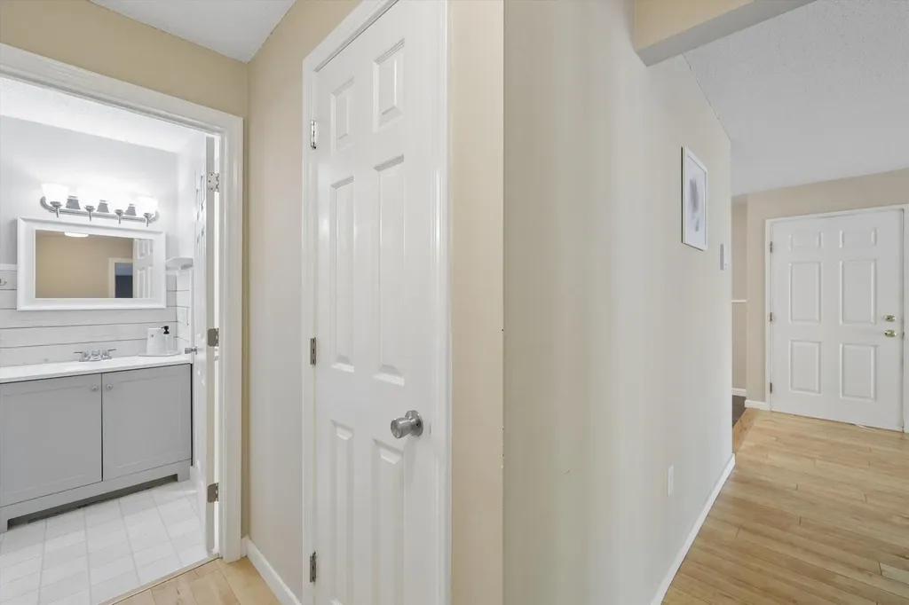 14 Northbrook Drive Manchester NH 03102