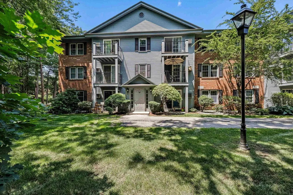 14 Northbrook Drive Manchester NH 03102