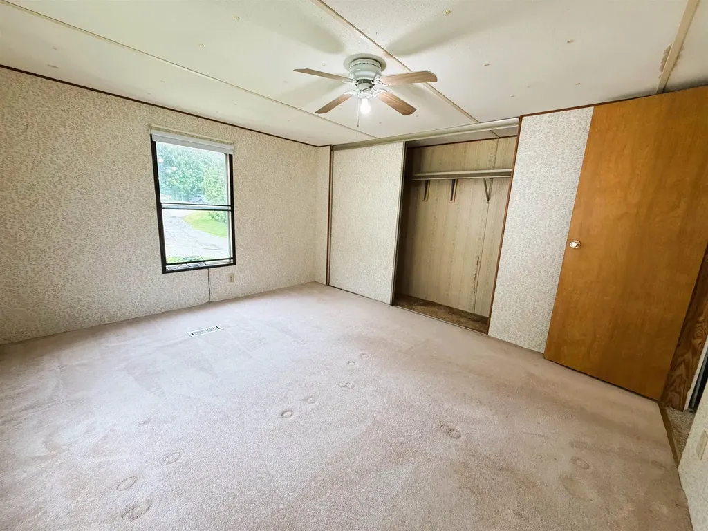 8 Hilltop Manor Mobile Home Park Littleton NH 03561
