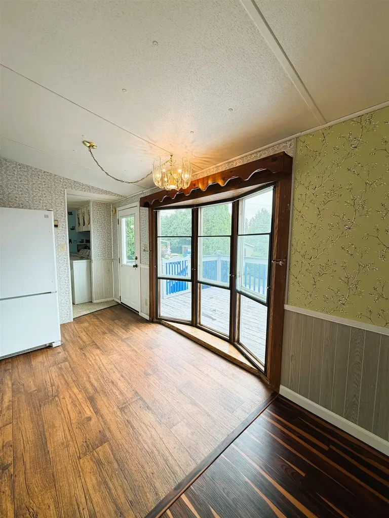 8 Hilltop Manor Mobile Home Park Littleton NH 03561