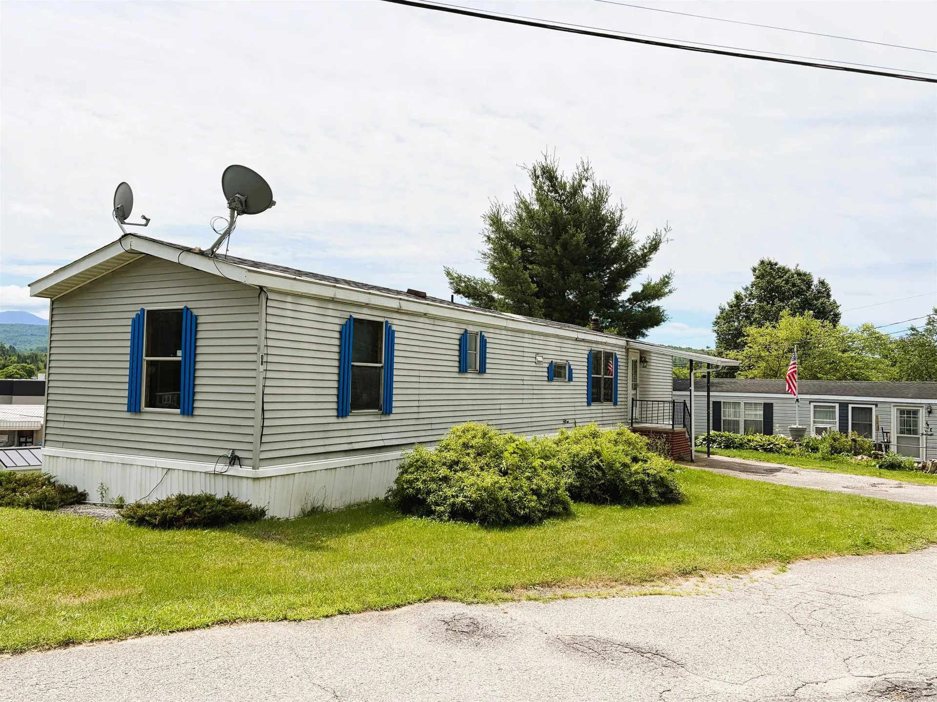8 Hilltop Manor Mobile Home Park Littleton NH 03561