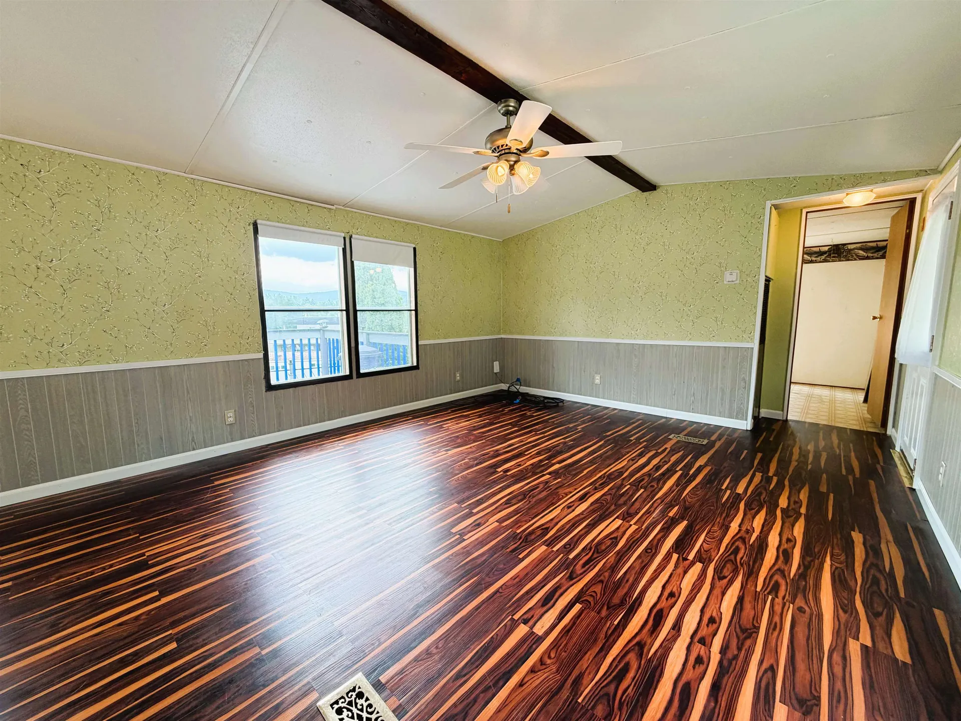 8 Hilltop Manor Mobile Home Park Littleton NH 03561